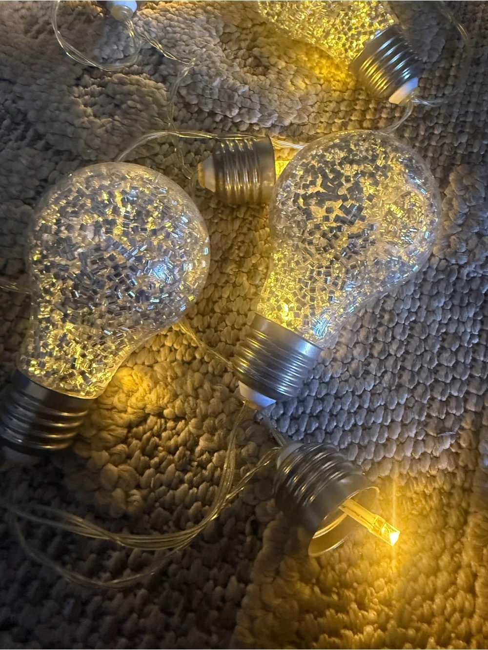 Warm White Crackle Bulb String Lights AA battery operated